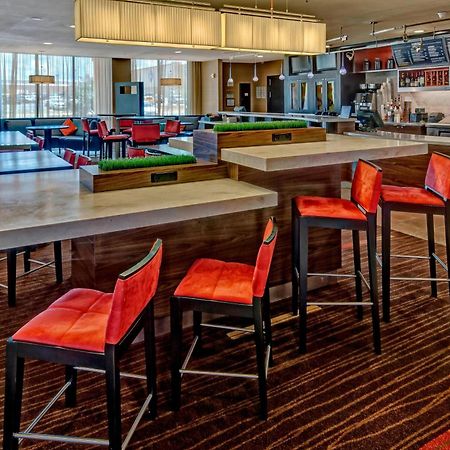 Courtyard By Marriott Midland Hotel Екстериор снимка