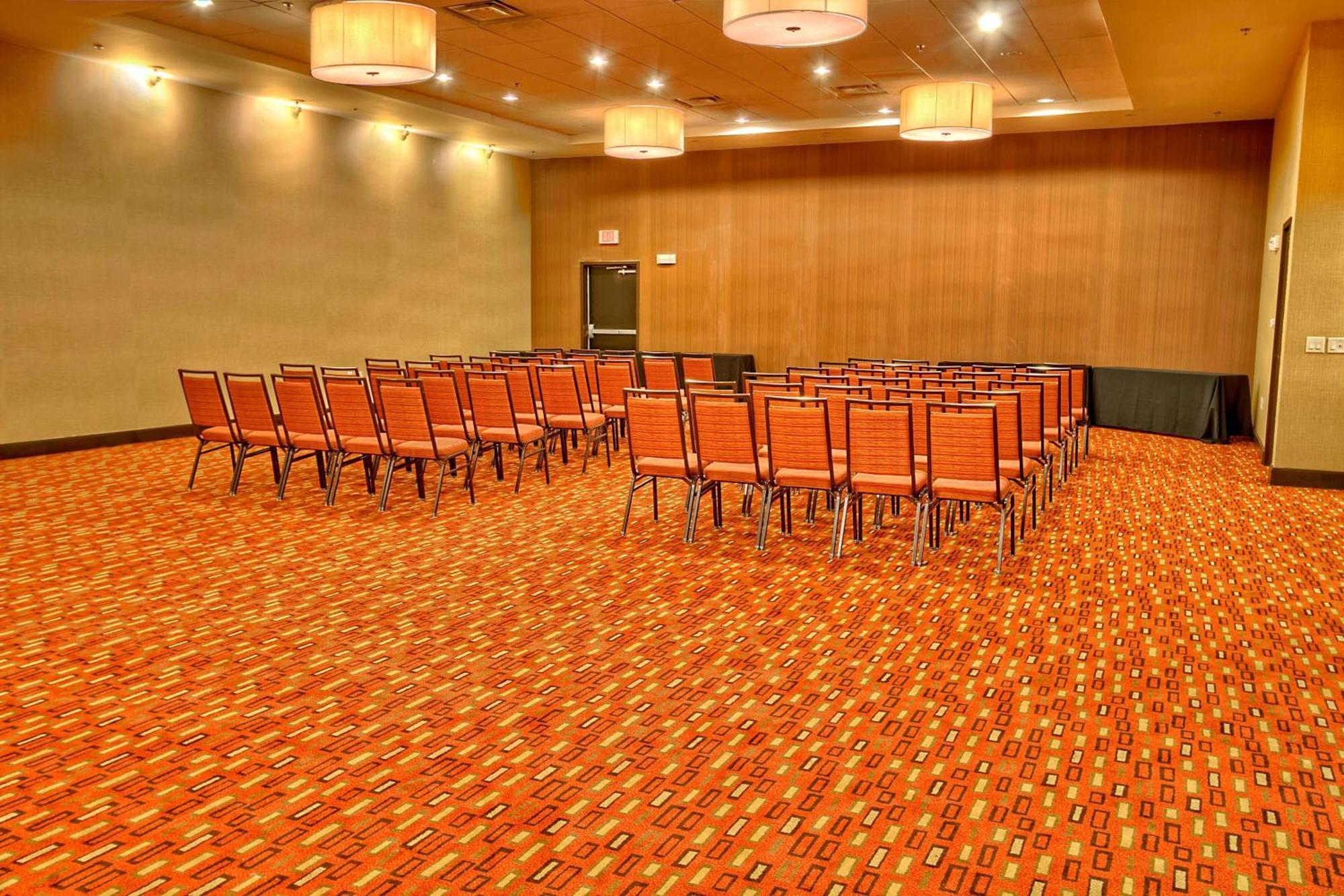 Courtyard By Marriott Midland Hotel Екстериор снимка