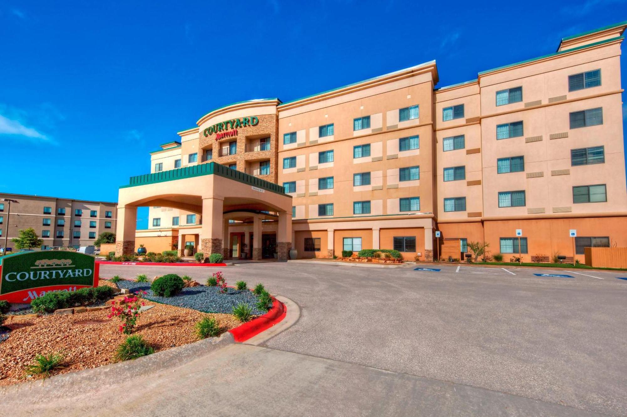 Courtyard By Marriott Midland Hotel Екстериор снимка
